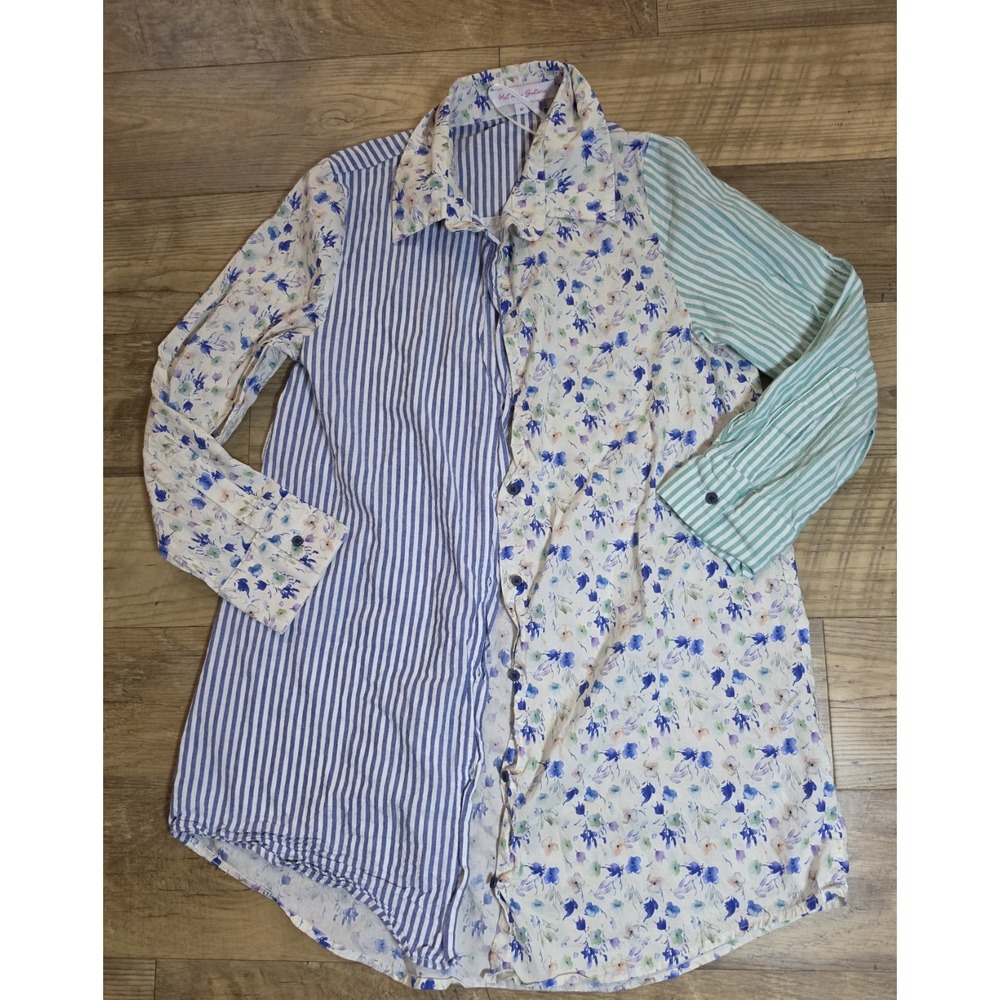 Meet Me In Santorini Women's M Blue Green Floral & Stripe Print Tunic Button Up